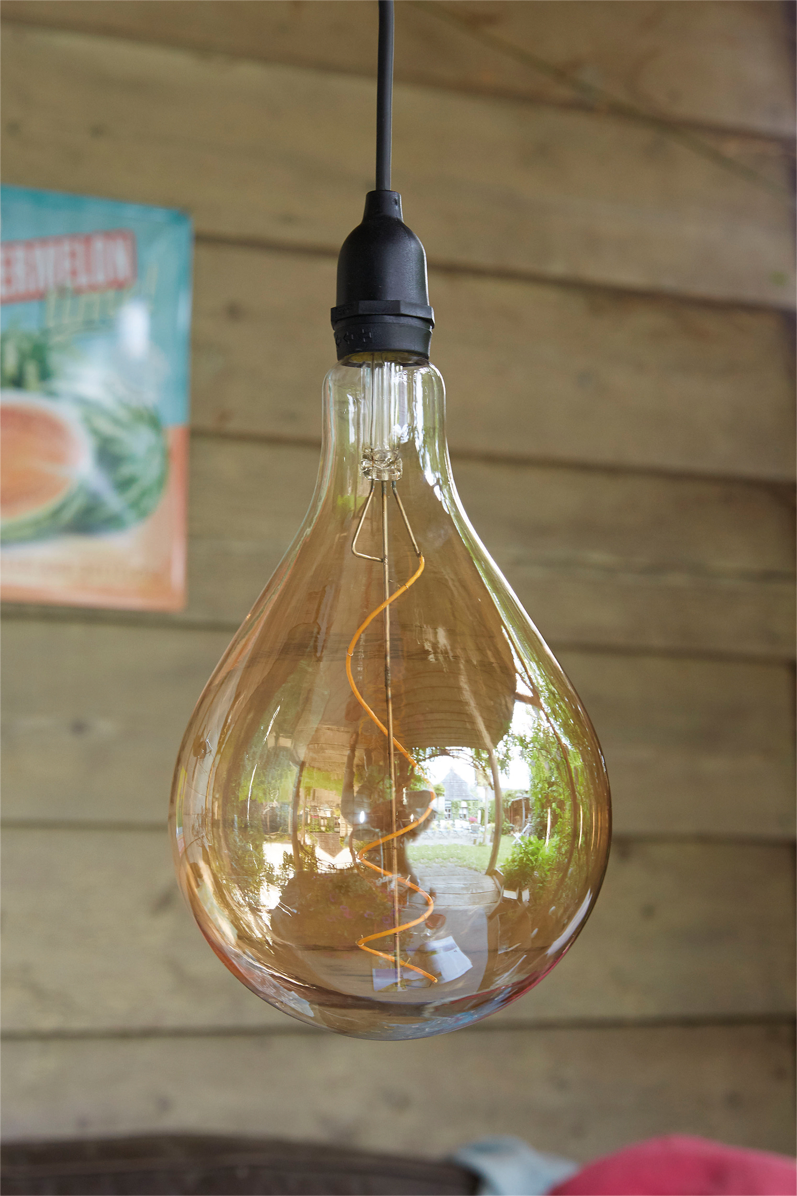 Raindrop Outdoor Light
